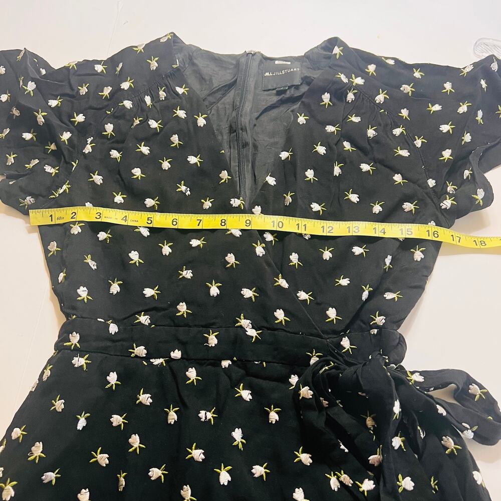 Jill Stuart Embroidered Floral Tie Side Dress Size 4 Black White - Picture 8 of 9